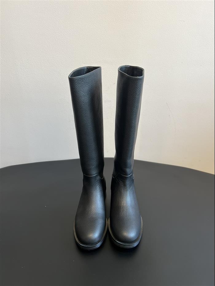 2025112817447490 500